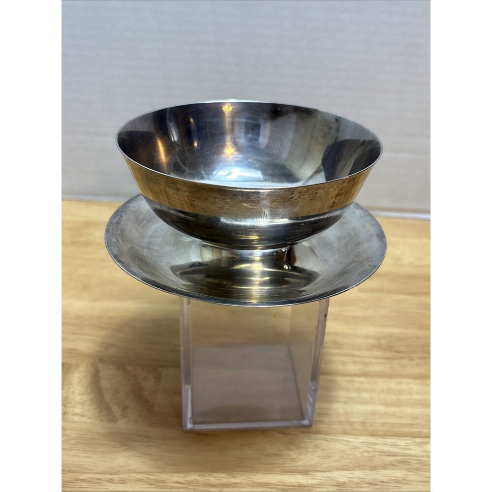 Reed & Barton 158  Silver Plated 5" Serving Bowl With Attached Saucer